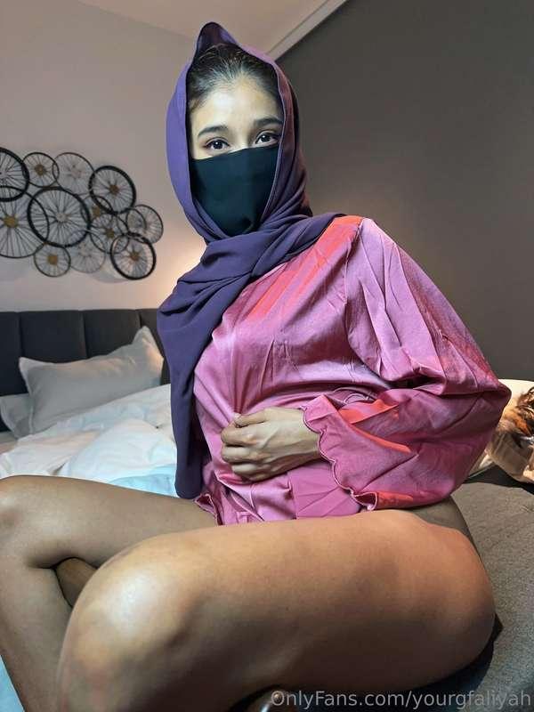 legs closed or open?