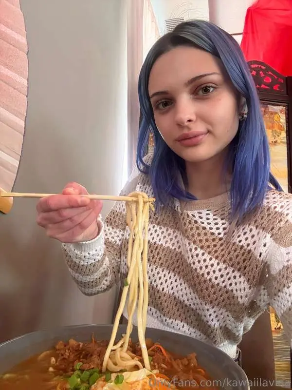 If ramen was a man - I would have proposed to him by now 😂 I..