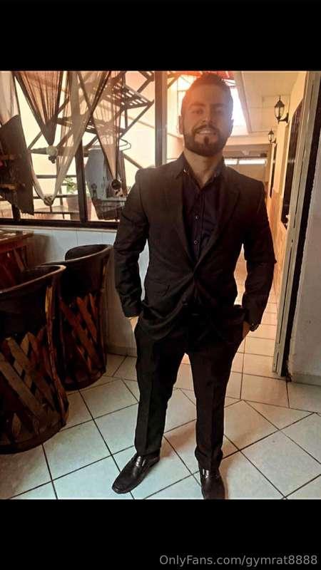how do i look in suit? 🔥