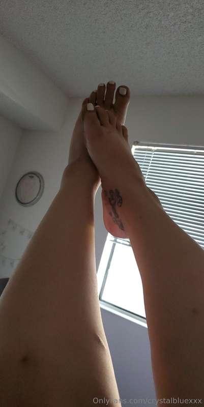 Where my foot lovers at 💗✨️