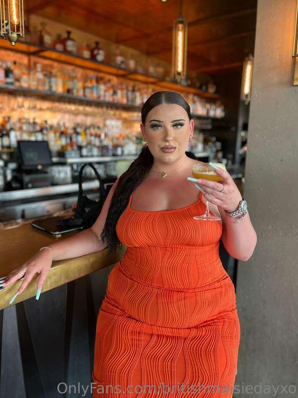 Dinner date and cocktails? 😉😍