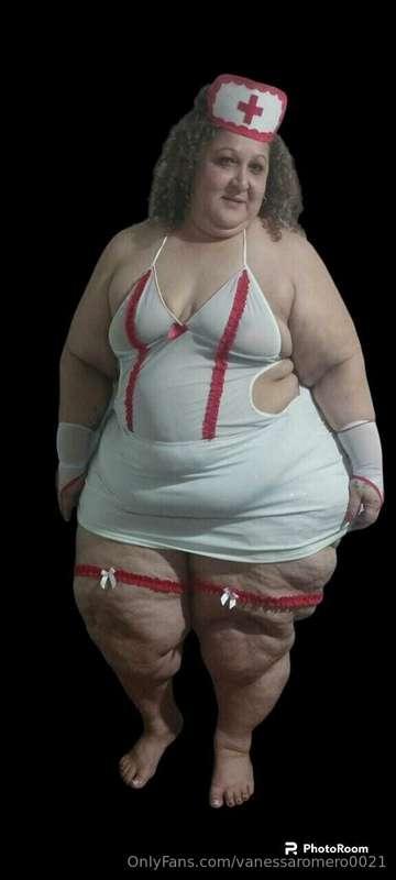 Amor busca una enfermera para q te cuide acá llegue yo Vanes..