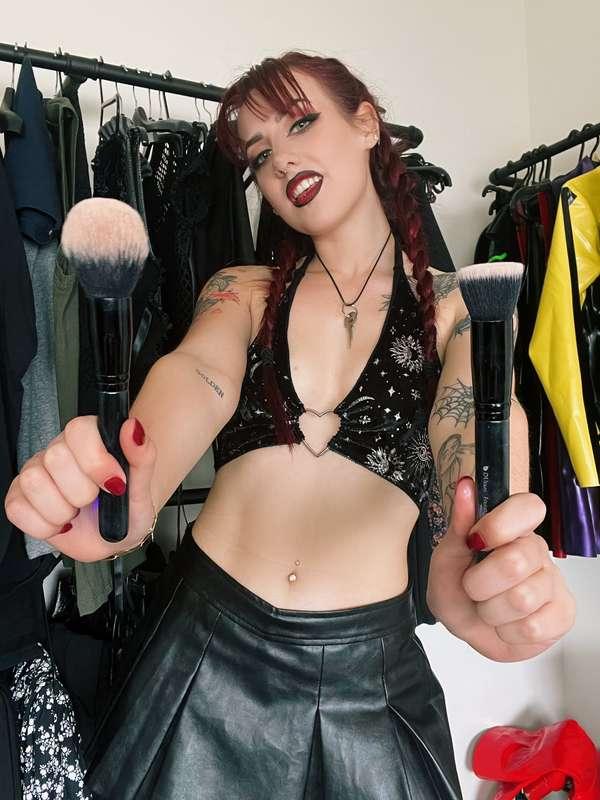 Pick your brush, sissy!! 