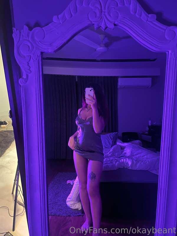 Thick thighs satin dress sexy lights big turn on 🤭🤓