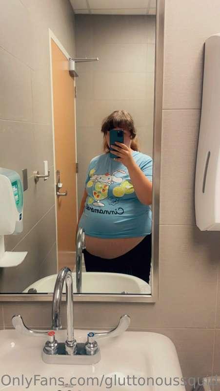 Going forward my Onlyfans will be a set price with minimum p..