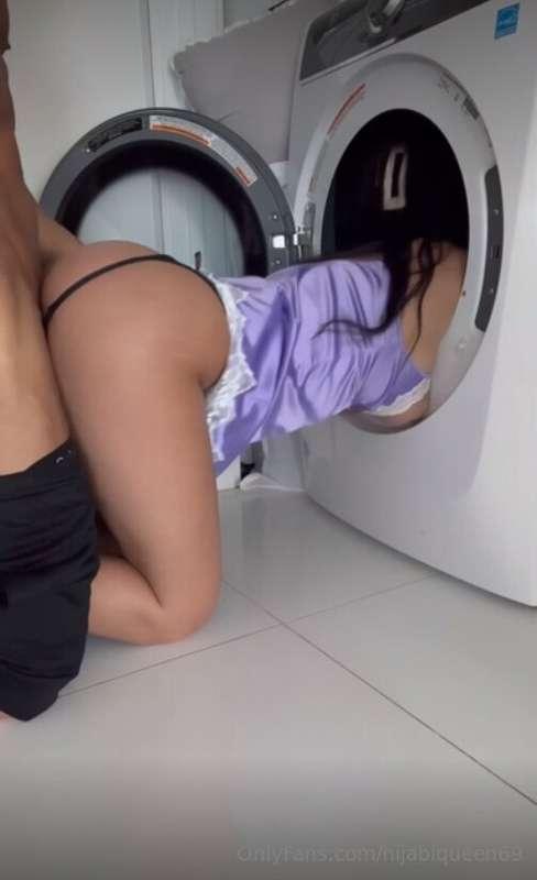 ***MY FRIEND FUCKED ME WHILE I WAS STUCK IN A WASHING MACHIN..