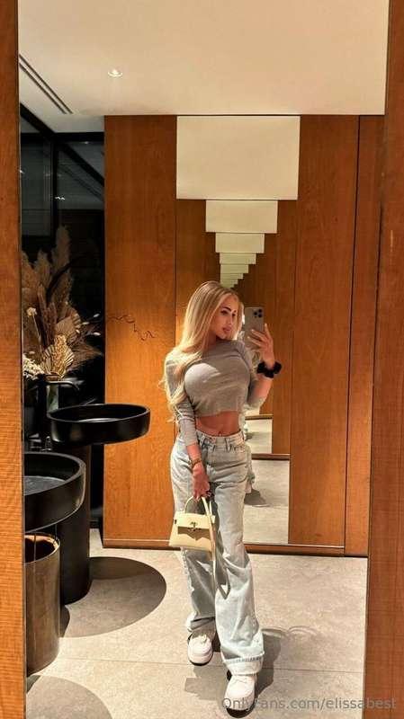 Guess where I was going in this outfit?🤭💗