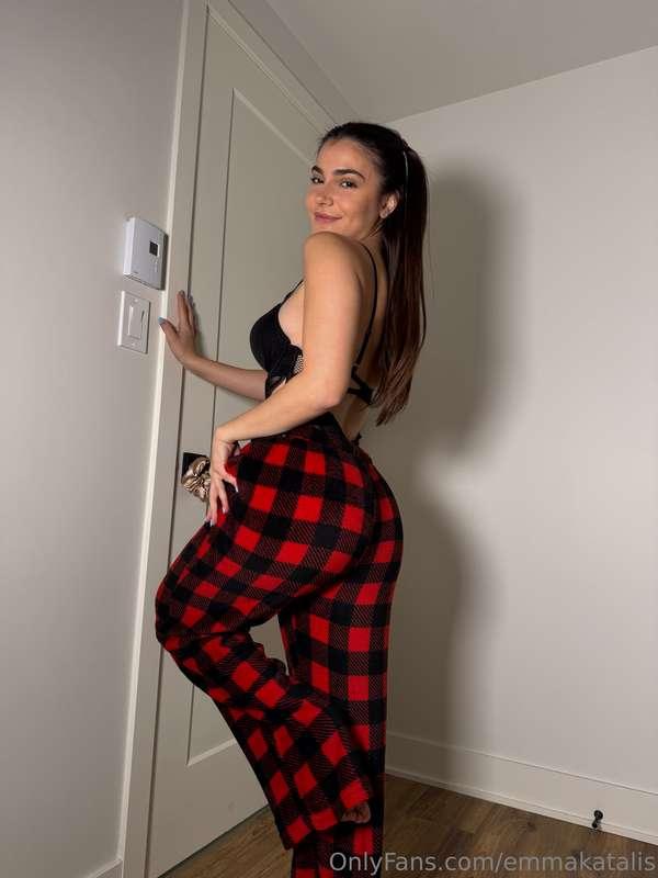 do you like my pjs of the night?🥰