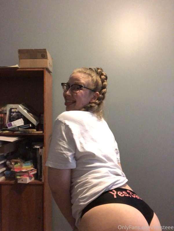 🍑🍑😘