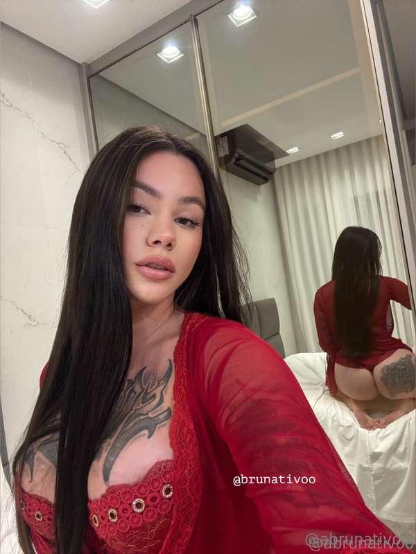 wanna feel you inside my hole 🍑