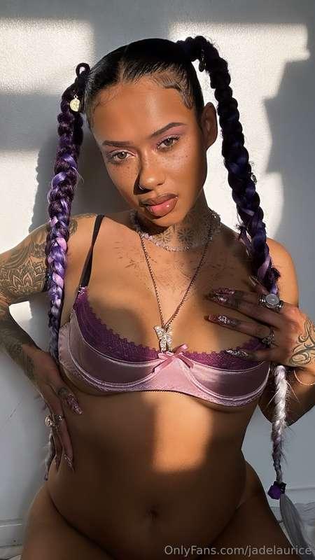 🦋