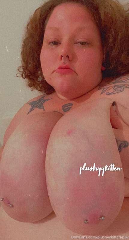 plushyykitten-ppv image #0