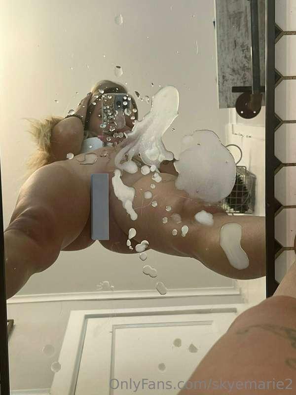 It seems I made quite the mess on my mirror in this 9 minute..