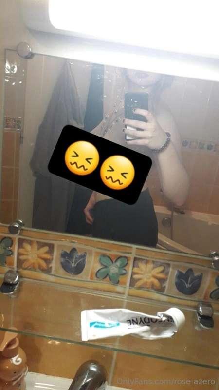 5 transgirl nude for you! 😖💜🍑