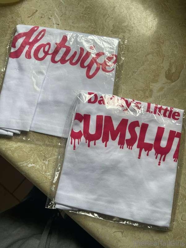 Hope all the moms at the PTO meeting enjoy my new shirts!