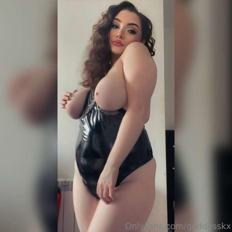 𝐂𝐇𝐄𝐂𝐊 𝐔𝐑 𝐃𝐌𝐒 𝐁𝐀𝐁𝐄𝐄𝐄😈💦