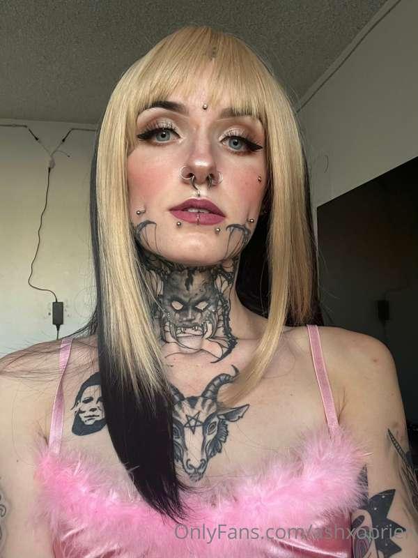 I call this my bimbo lingerie💕
