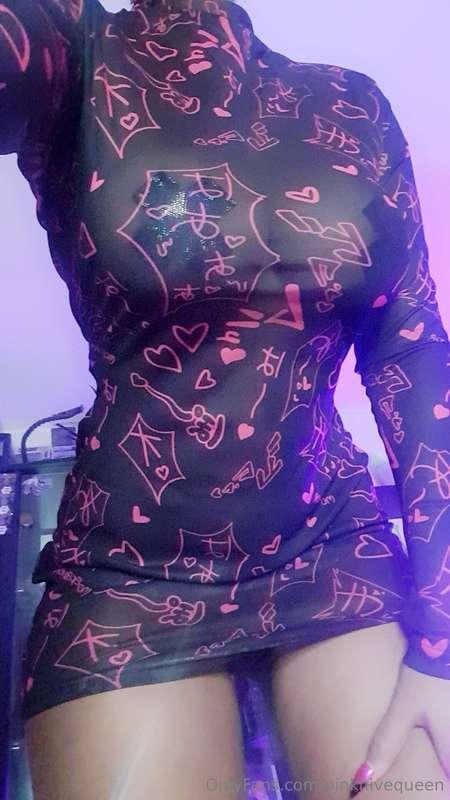 This dress is so cute! 🥰💖💖💖