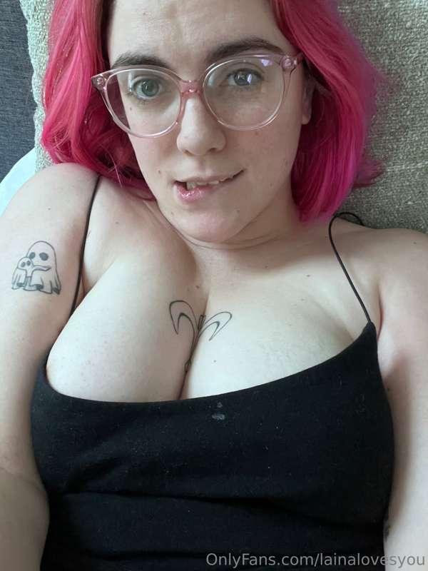 Tip me and I'll drop my top for you... 