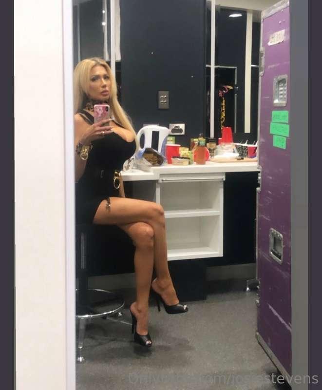 Legs for days 😍