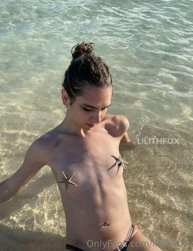 lilithfuxx image #5