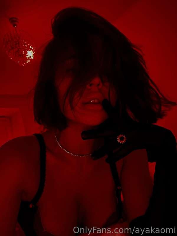 Can you please go look at my naughty folder? It's what you w..