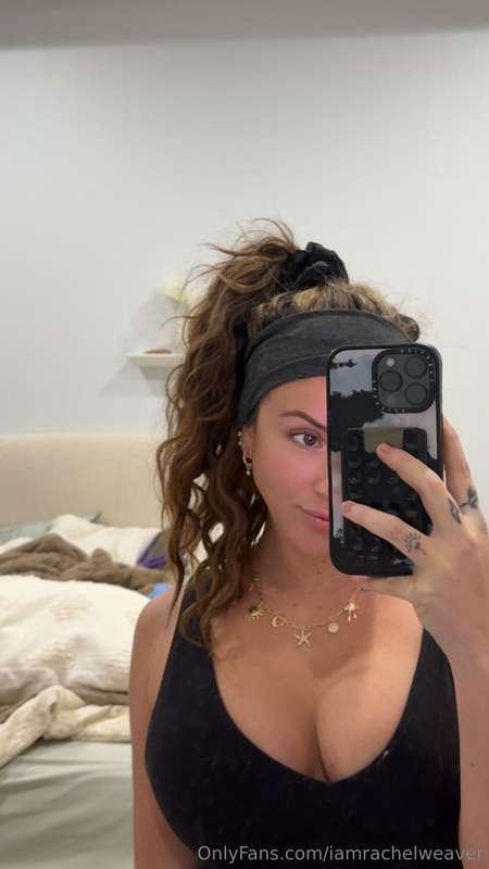 casual mirror check before I do something i shouldn’t 🤭