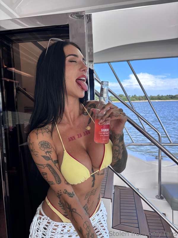 Sun-kissed skin, and this bottle isn’t the only thing gettin..
