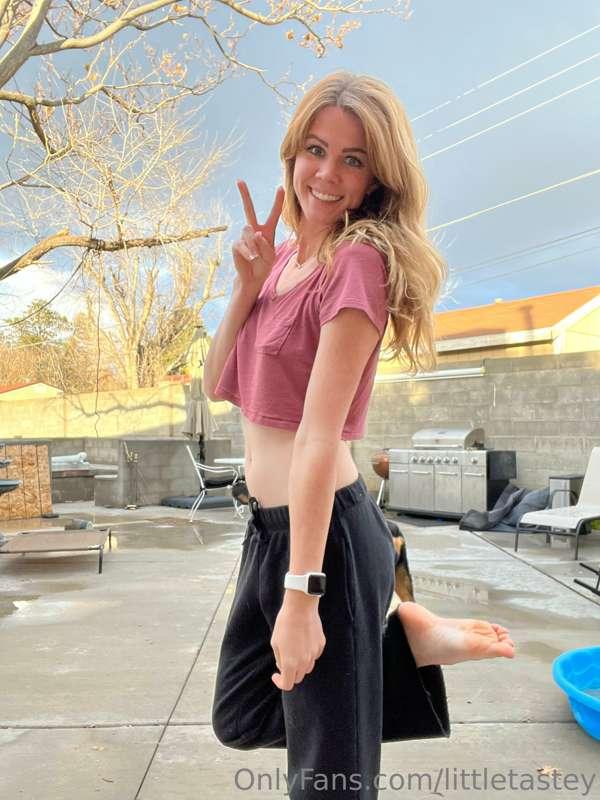 I finally got my toes pedicured!