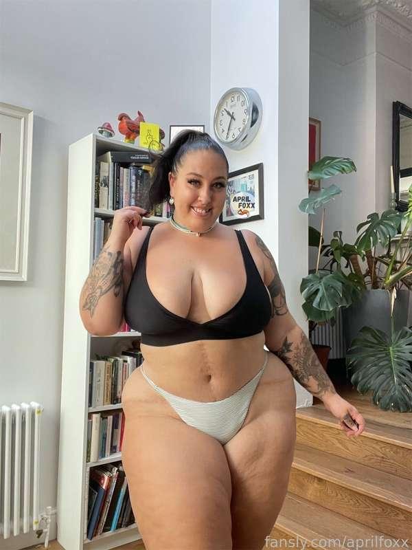 what would you do with me rn?

#nudes #sextapes #sexting #videocalls #pussy #brunette  