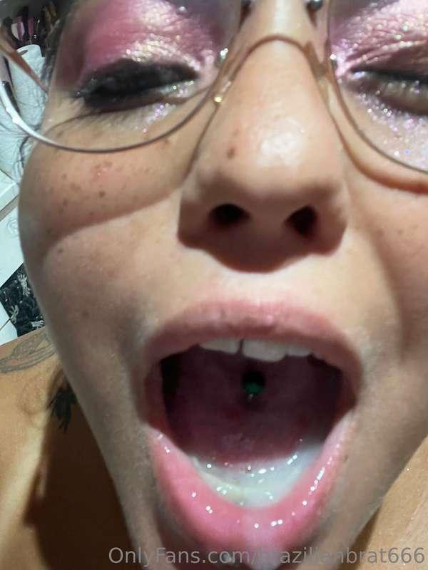 Cum slut