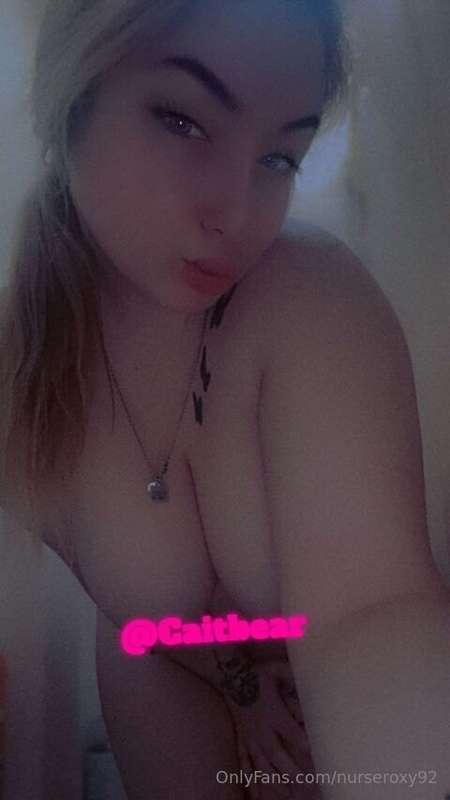 Have you seen @caitbear and her big titties? 👀 Don't miss ou..
