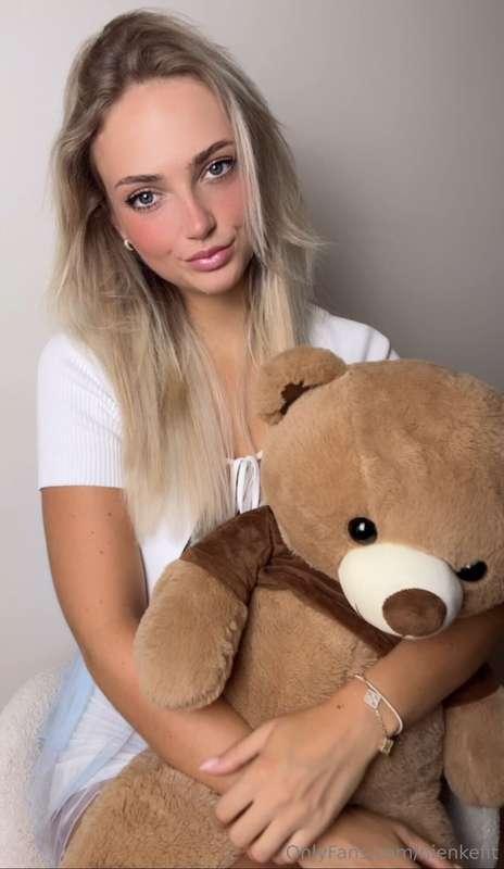 Unlock to remove the teddy bear 🧸😜🔥