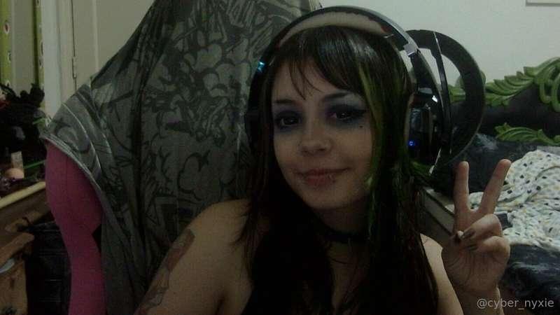 cyber_nyxie image #1