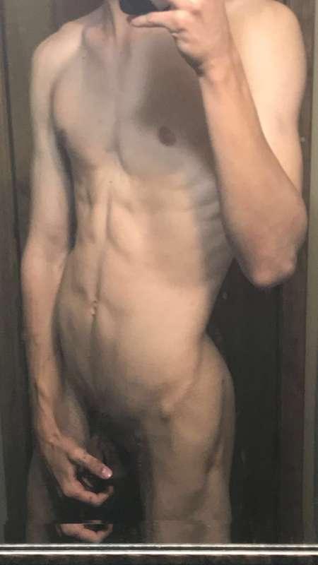 softy
-
lowkey my dick looks small here but it really isn’t ..
