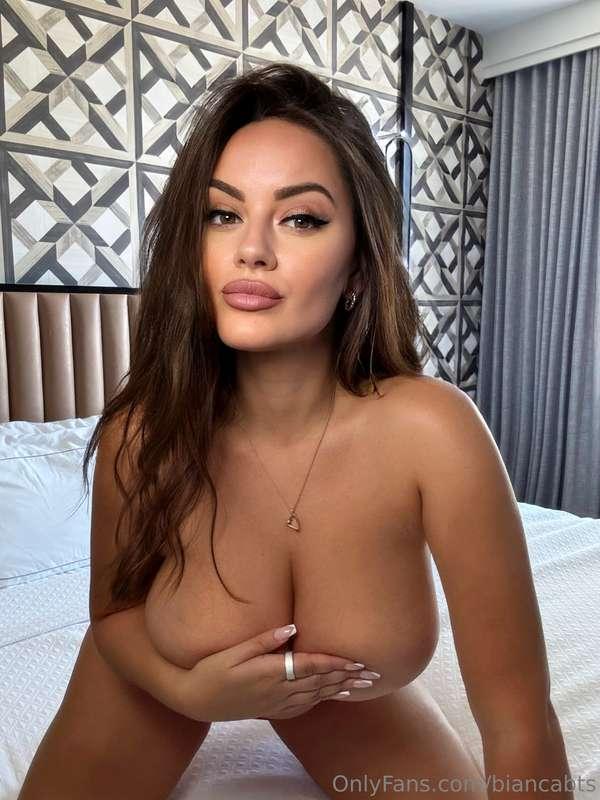 Just here to wish you a wonderful Sunday funday 💕