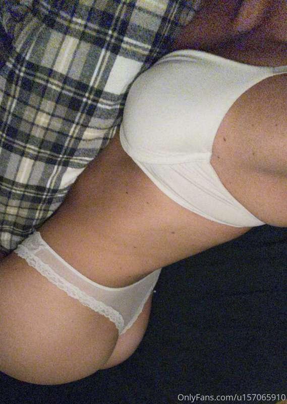 Come sleep with me??