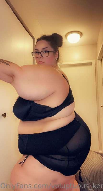 voluptuous_kennedy image #1