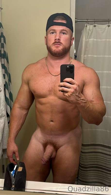 Floppy dad dick after a hot shower
TAP for it all