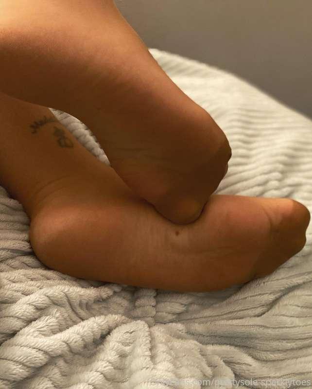 prettysole-sparklytoes image #0