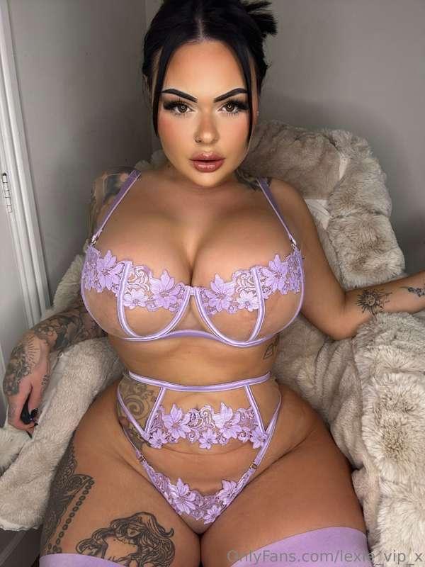 A body made to be worshipped 💜