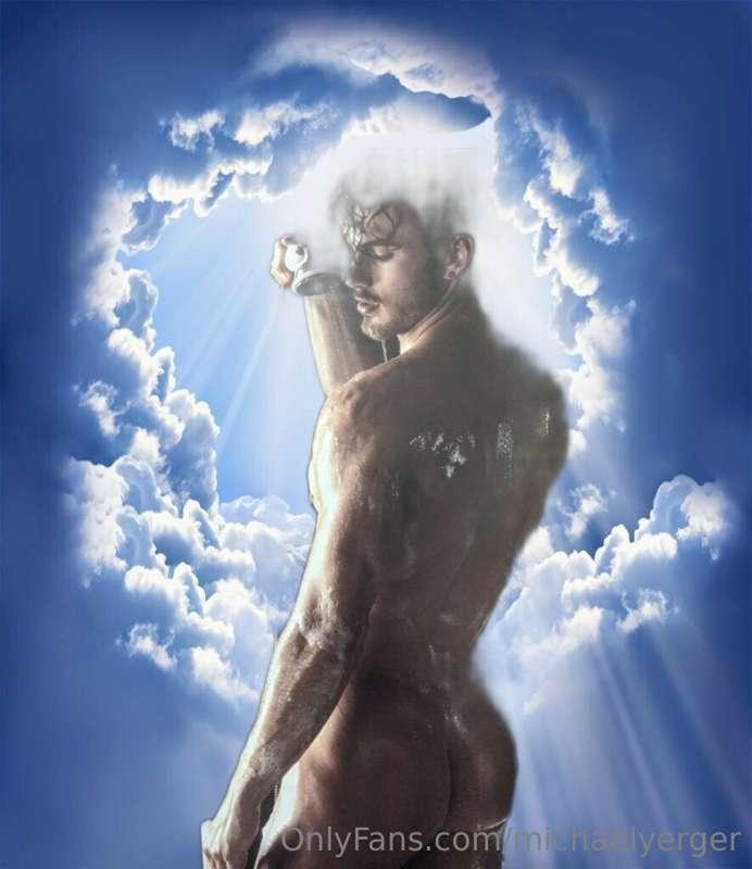 Greek god inspired shoot? 👀