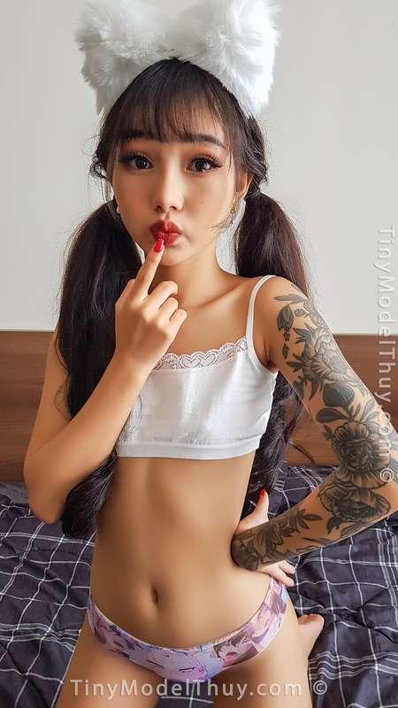 tinymodelthuy image #7