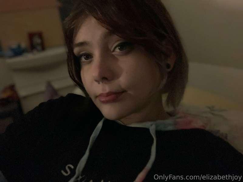 Helooo I’ve had a very chaotic day between getting sick afte..