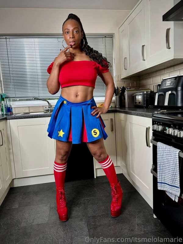 itsmelolamarie image #1