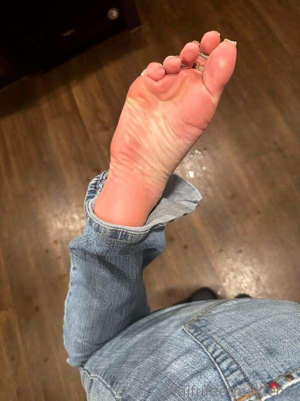 waifufeetmilk image #1