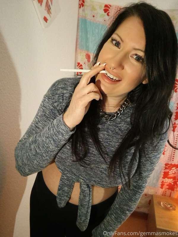 Newest photoset uploaded at gemmasmokes.com
Always 50+ photo..