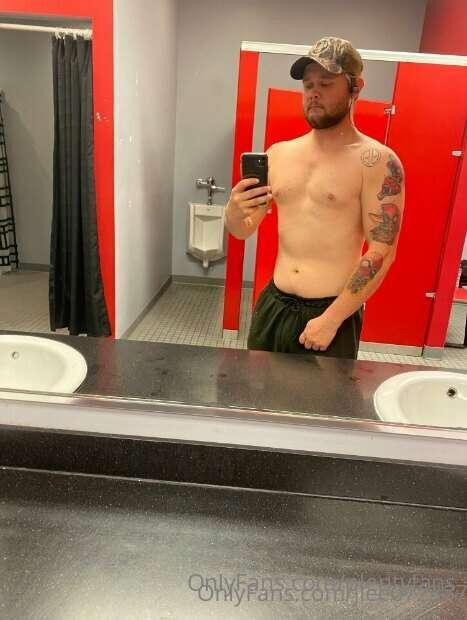 Welcome!! I’m here to please 😝🤤! I cater to men and women an..