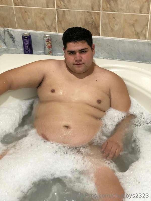 chubbys2323 image #1
