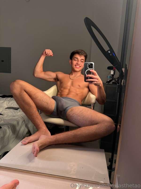 Like and comment if you want more! DM me also!😄